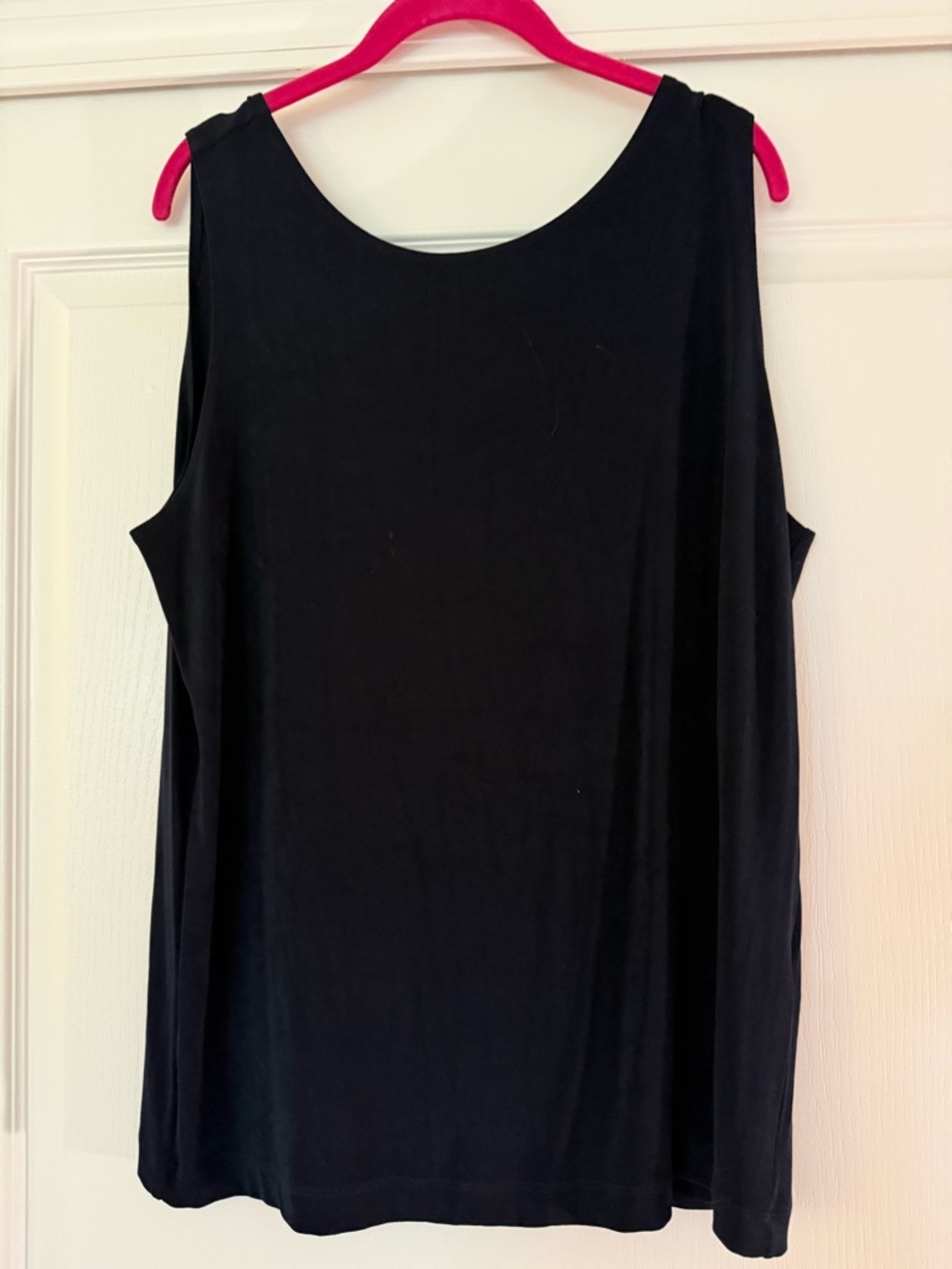 Chico’s Travelers Black Sleeveless Tank Top